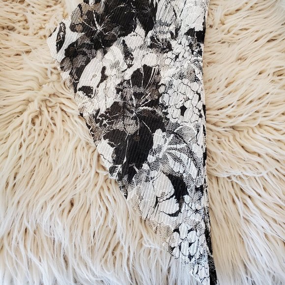 Button Down Black and White Lace Blouse - Picture 13 of 15